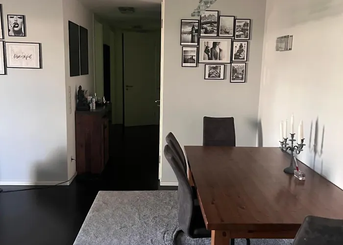 Riedberg Max Апартаменты Франкфурт-на-Майне